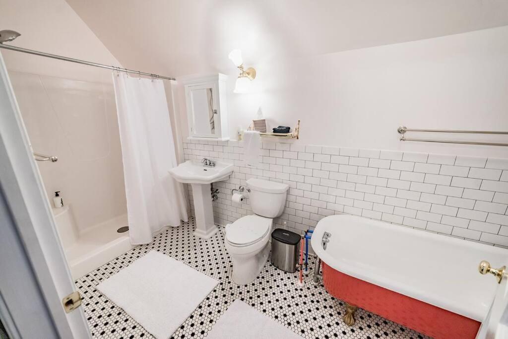 The Long Run - 2 Ca King Sized Beds+ - Sleeps 8-10 Apartment Lynchburg Exterior photo