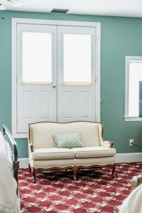 The Long Run - 2 Ca King Sized Beds+ - Sleeps 8-10 Apartment Lynchburg Exterior photo