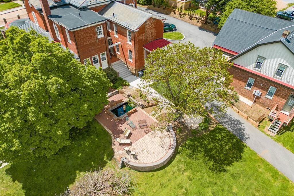 The Long Run - 2 Ca King Sized Beds+ - Sleeps 8-10 Apartment Lynchburg Exterior photo