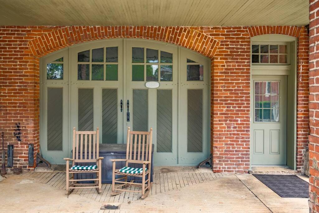 The Long Run - 2 Ca King Sized Beds+ - Sleeps 8-10 Apartment Lynchburg Exterior photo